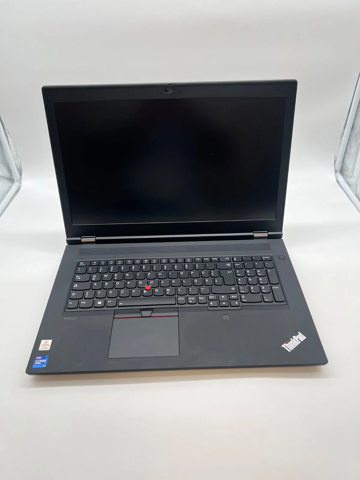Lenovo ThinkPad P17 Gen2 i9-11950H 32GB 1TB RTX A4000 8GB 17,3''