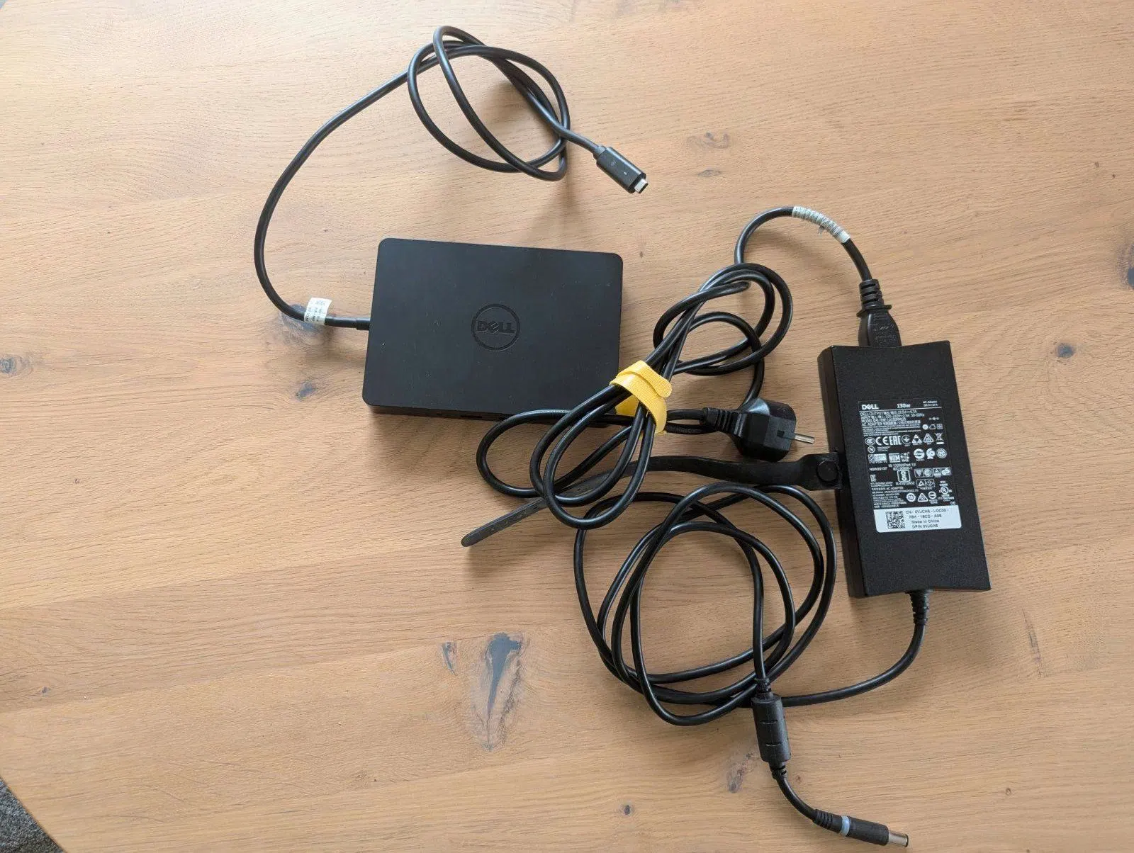 Dell Netzteil Docking Station K17A001; WD15 130 Watt