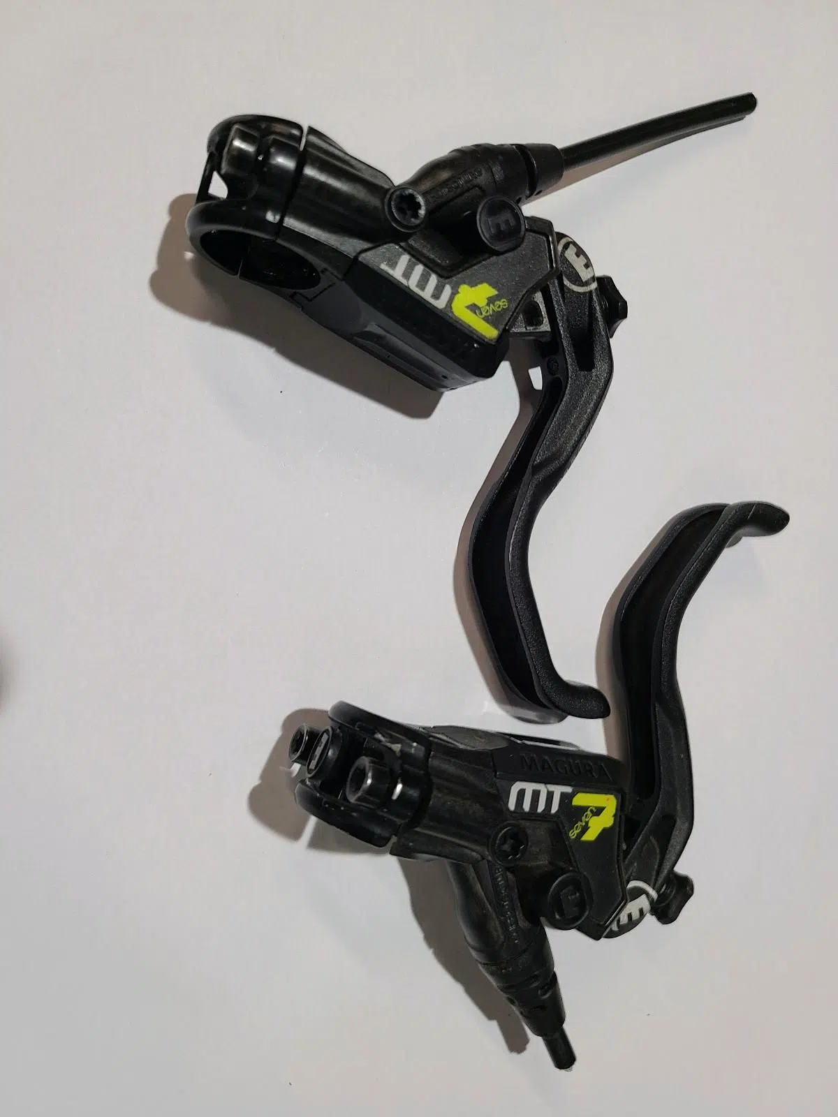 biete 2 Magura MT7 bremshebel mit 1 Finger Griffe
